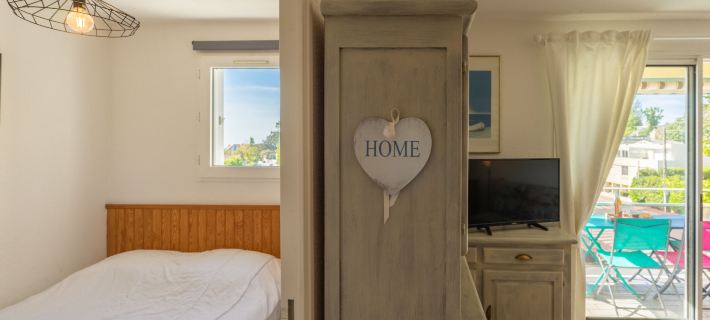 Le Yachting Hotels in Руаян
