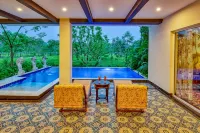 Mayfair Tea Resort - С бассейном