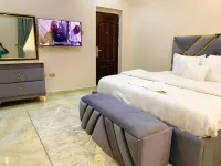 Ennys Court Luxury Apartment Hotels in 