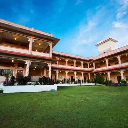 Jai Niwas Palace