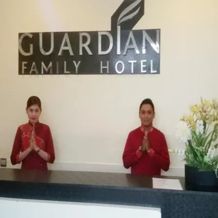 Guardian Family Hotel Отели в г. Соронг