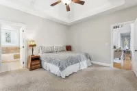 Fairview Vista by AvantStay 10 Mins to Asheville