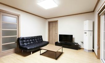Sacheon Rabbit and Turtle Pension 2