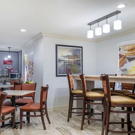 Best Western Plus Lake Lanier Gainesville Hotel  Suites
