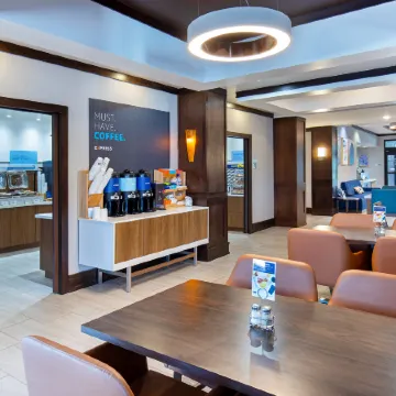 Holiday Inn Express & Suites OOLTEWAH SPRINGS-CHATTANOOGA by IHG Отели в г. Ултюа