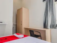 RedDoorz Syariah near Universitas Syiah Kuala Aceh Hotel di Jeulingke