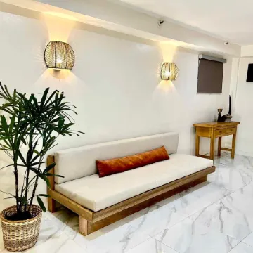 Stone House Hotel Manila