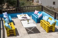 Holiday Eolie Case Vacanze Hotels in Vulcanello