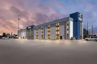 Comfort Inn & Suites Evansville Airport