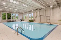 Best Western Plus Mariposa Inn  Conference Centre - Pools