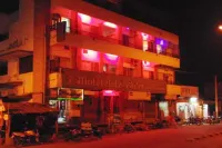 Mansarovar Hotel