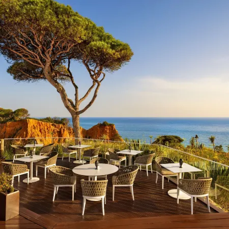 Pine Cliffs Hotel, a Luxury Collection Resort, Algarve