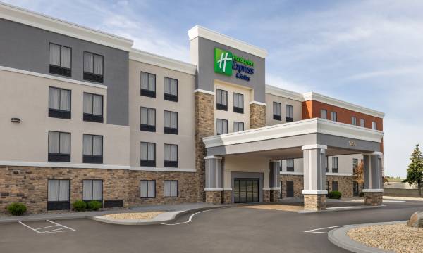 Holiday Inn Express & Suites Indianapolis W - Airport Area by IHG