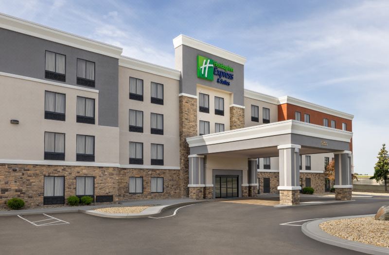 Holiday Inn Express & Suites Indianapolis W - Airport Area by IHG