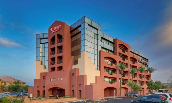 Drury Inn & Suites Phoenix Airport