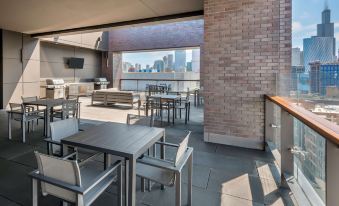 Hyatt House Chicago West Loop