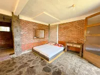 Saung Cemara Bogor Mekati Elok Hotels in Tamansari