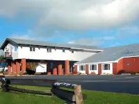 Baxter Park Inn Hotels near Millinocket Municipal Airport