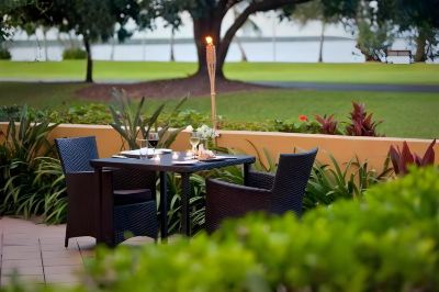 共有エリア ホリデイ・イン ケアンズ ハーバーサイドの写真