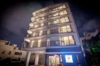 Breaky Hotel