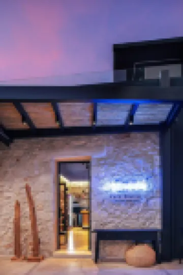 Chapter 02 Gallery Suites のホテル