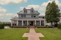 The Hen Houses Hotel a Wildwood