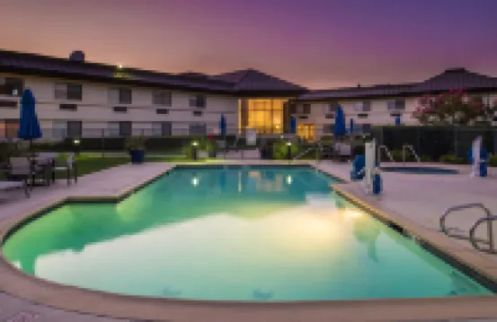 Holiday Inn Express WALNUT CREEK by IHG