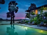 The River Resort - Pool