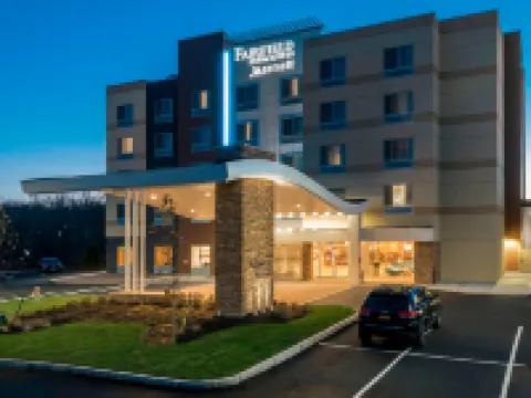 แฟร์ฟิลด์ อินน์แอนด์สวีทส์ บอสตัน มาร์ลโบโร/เอเพ็กซ์เซ็นเตอร์ โรงแรมในมาร์ลเบรอ