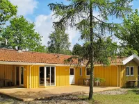 8 Person Holiday Home in Vaeggerlose-by Traum