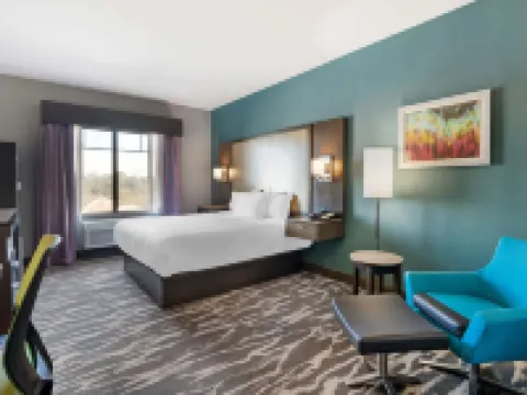 ベストウェスタン プラス ラストン ホテル ラストンのホテル