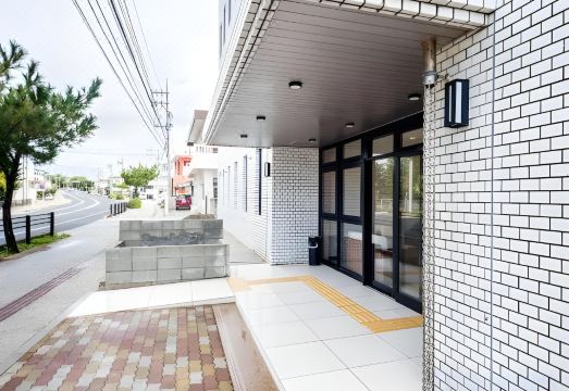 만자 비치 전경