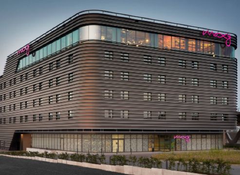 Moxy Köln/Bonn Flughafen