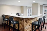 新奧爾良希爾頓河景酒店 - 酒吧