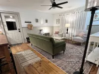 Charming Village Cottage Hotels in Hartwick