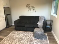 Cozy 1 bedroom with beautiful Alaskan views
