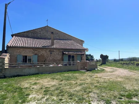 Gîte Très Calme au Milieu des Vignes et des Vergers