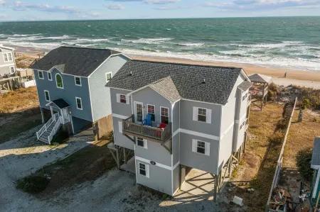 Family Friendly Oceanfront Home with Expansive Decks and Hot Tub