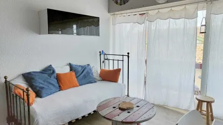 Duplex Biscarrosse, Place Marsan, Commerces de Proximité, à 5 Minutes du lac Отели в г. Бискарросс