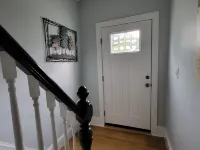2 story cozy home. Walk to downtown Bangor and Brewer. Safe quiet neighborhood