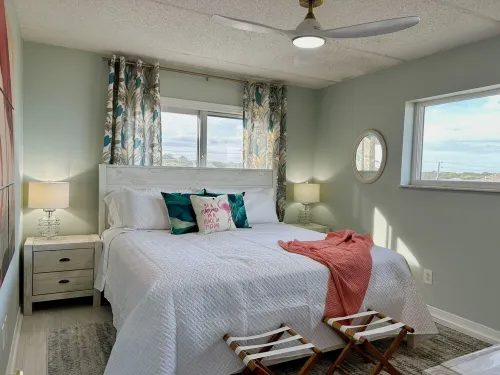 Oceanfront Penthouse Suite, 2 King Beds, Exquisite Beach Views, Newly Renovated