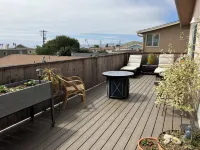 Upstairs retreat with ocean views!
