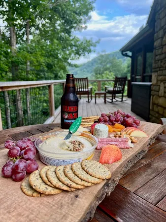 Whispering Falls Cabin - hot tub, views, 15 acres, minutes from Main St.