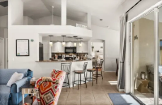 Beach Time Villa-Heated Pool & Spa-4 Bikes, Game Room-Great Amenities