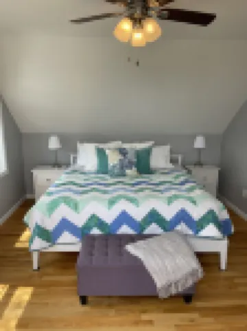 Spacious And Luxurious Beach Home Steps From The Water