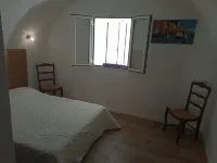 Magnificent T3 garden apartment 250 m from the beach and center