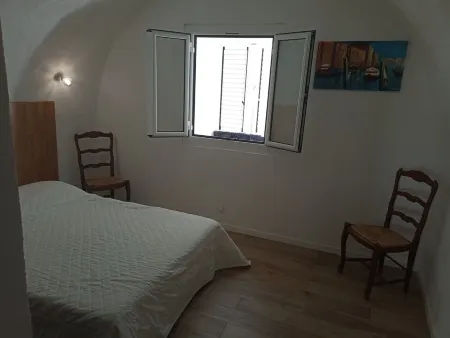 Magnificent T3 garden apartment 250 m from the beach and center