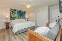 Adventure Lodge-Gameroom, Fire Ring, NC ZOO, Seagrove Pottery, Lazy 5 Ranch 노스캐롤라이나 동물원 주변 호텔