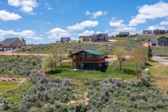 Lake View, AC, EV 240V Charger, Yard, Ideal Beach Pass