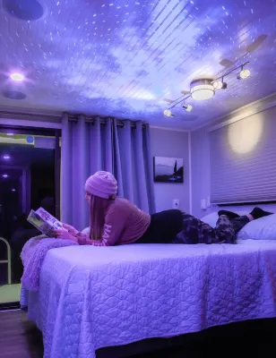 Romantic Getaway with Sauna, fireplace and great seal watching فنادق في Oakley